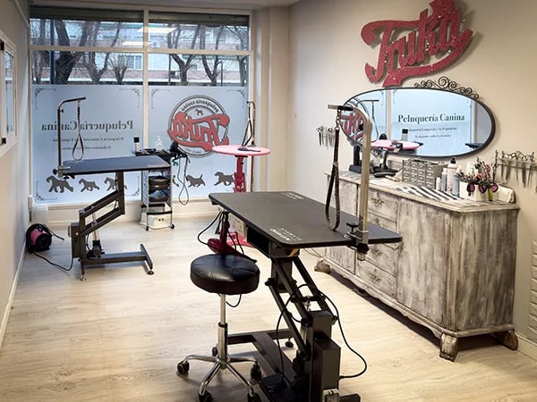instalaciones de peluquería canina Truka en Alcorcón