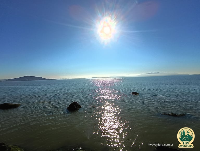 Vista da Baía Sul em Florianópolis