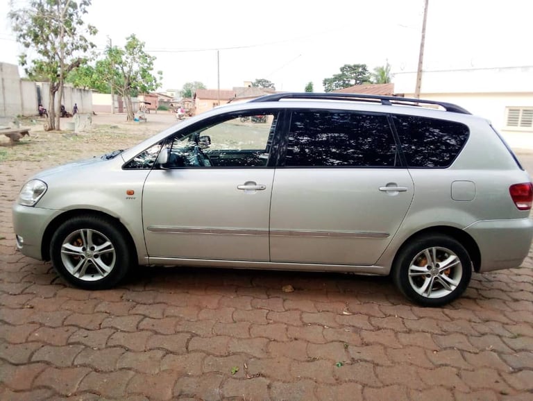 Dahomey African Tours Saloon Car