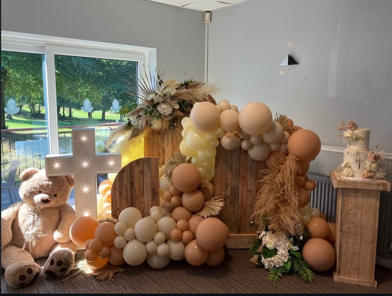 christening-balloon-display-liverpool.jpg