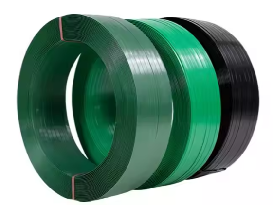 Ventora PET straps tightly securing export pallets in warehouse
