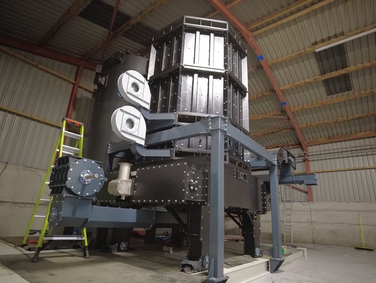 Biochar pyrolysis unit