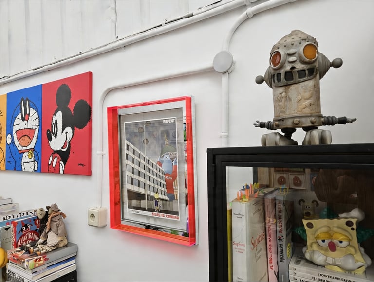 STUDIO GALLERY BILBAO ART TOY GAMA BILBAO GUGGENHEIM MUSEUM