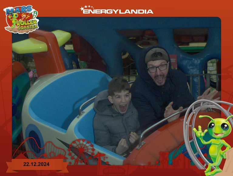 tadzik family on mars attacks in energylandia