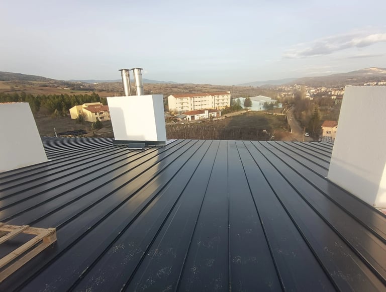 ayvalık çatı ustası metal çatı teslim işçiliğimiz