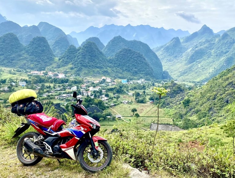 Honda Winner X Ha Giang Loop