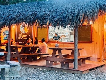 Outside seating at Barrel Bar & Grill restaurant