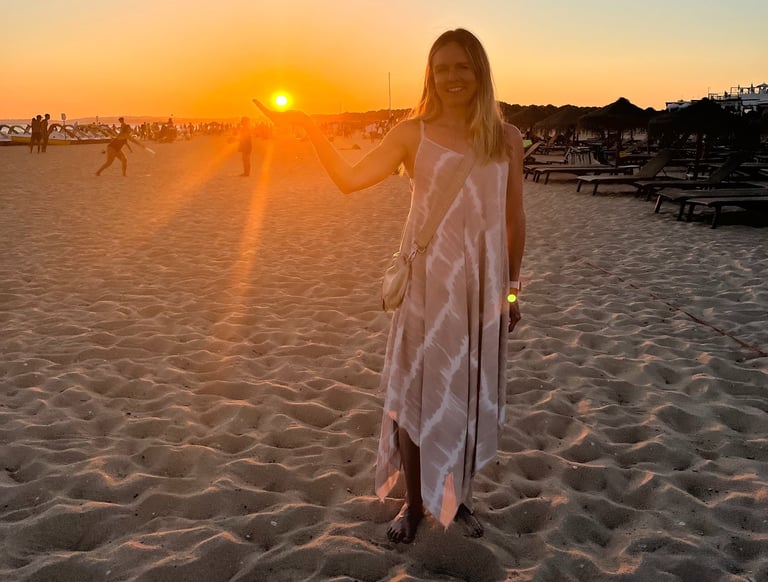 Katie Prickett sunset in Portugal