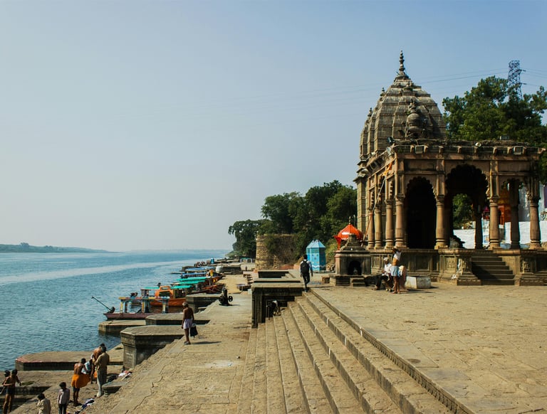 Maheshwar Temples shiv mandir narmada river
