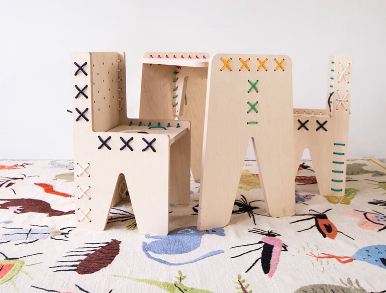 Mobilier en bois pour enfant Binocolo design