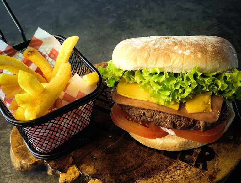 Hamburguesa Artesanal con carne Angus en Beer and Burger