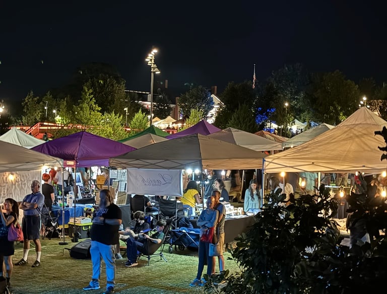 Evening vibes with bustling atmosphere