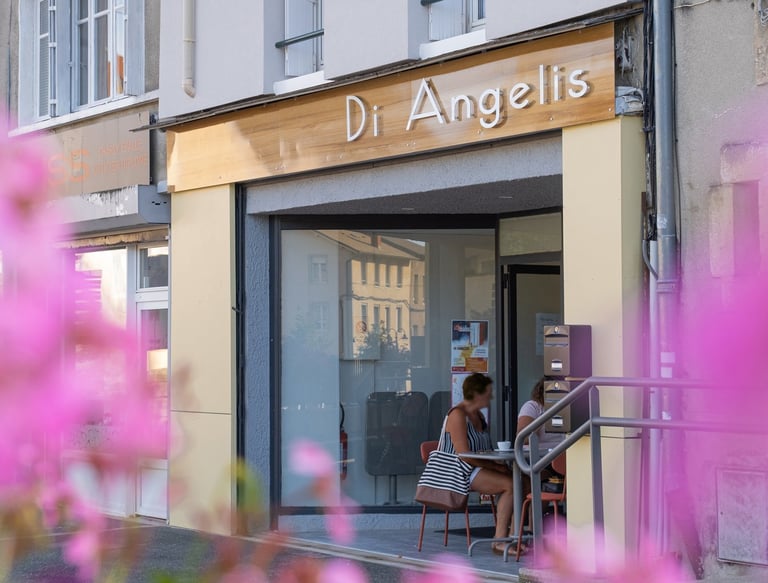 Boutique de pâtisserie & Salon de Thé - Di Angelis - Yssingeaux 