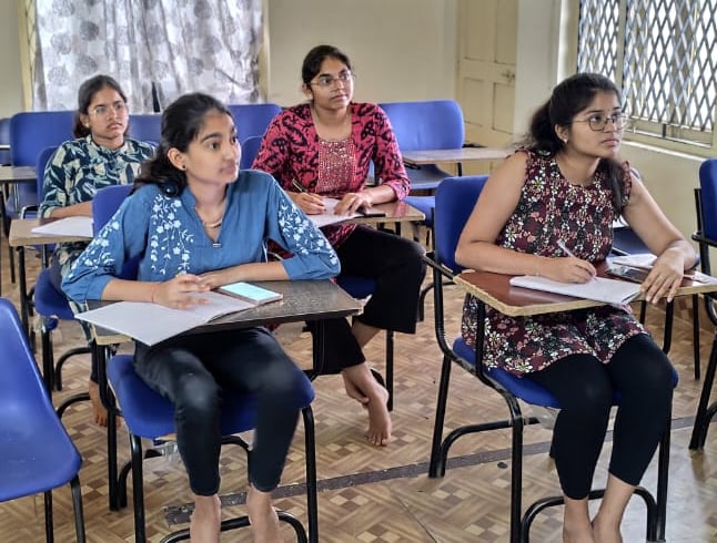 easy coding class room