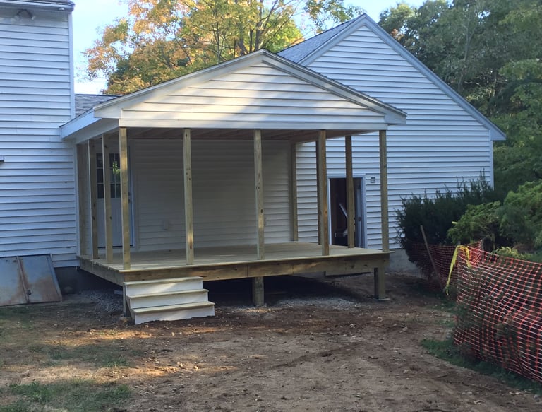 Covered deck Custom Screen