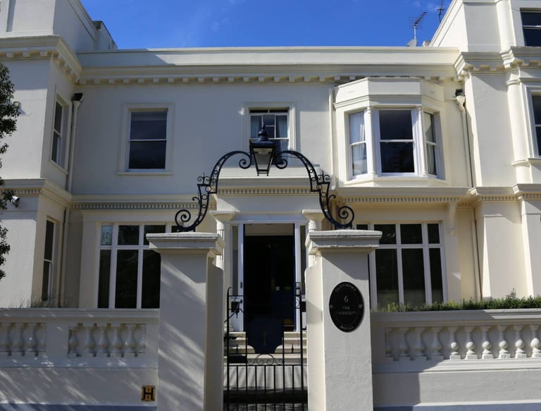 Redwood 3411 meet at Surbiton Masonic Hall