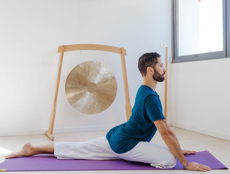 Yoga en ligne, Kundalini Yoga avec Sébastien ROUEL