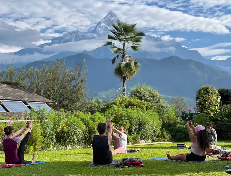 Yoga retreat in Nepal under the Annapurna 