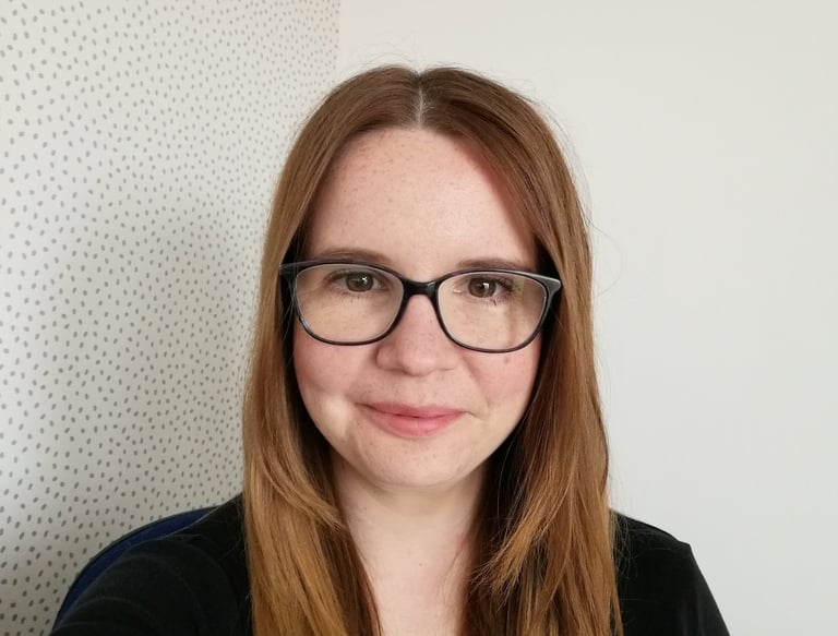 Sian Salkeld, counsellor supporting adults through loss and life changes