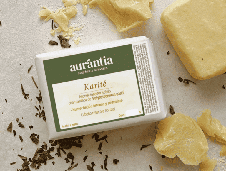 Barra acondicionadora sólida Aurantia Karité para cabello seco con trozos de manteca de karité 