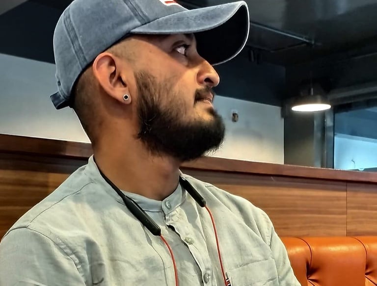 VedicSoumya, every consultation is a collaborative journey. Whether it’s about career, relationships