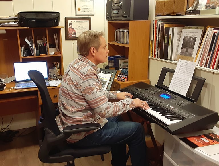 Anthony Susi composing music.