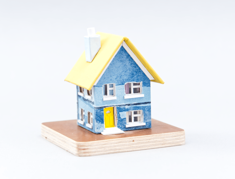 Miniature House Made by Sabine   