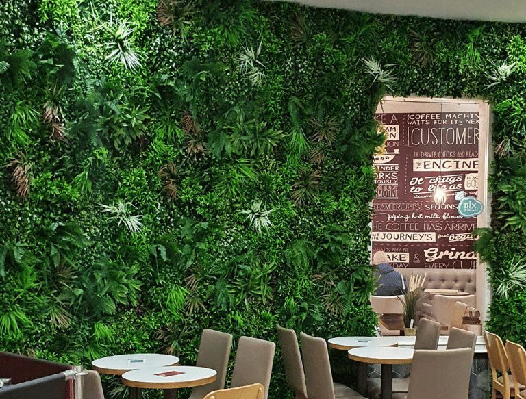 mur vegetal restaurant entreprise