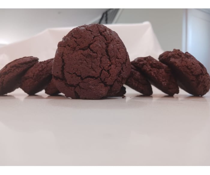 Chocolate oatmeal cookies made with 100% oats.
