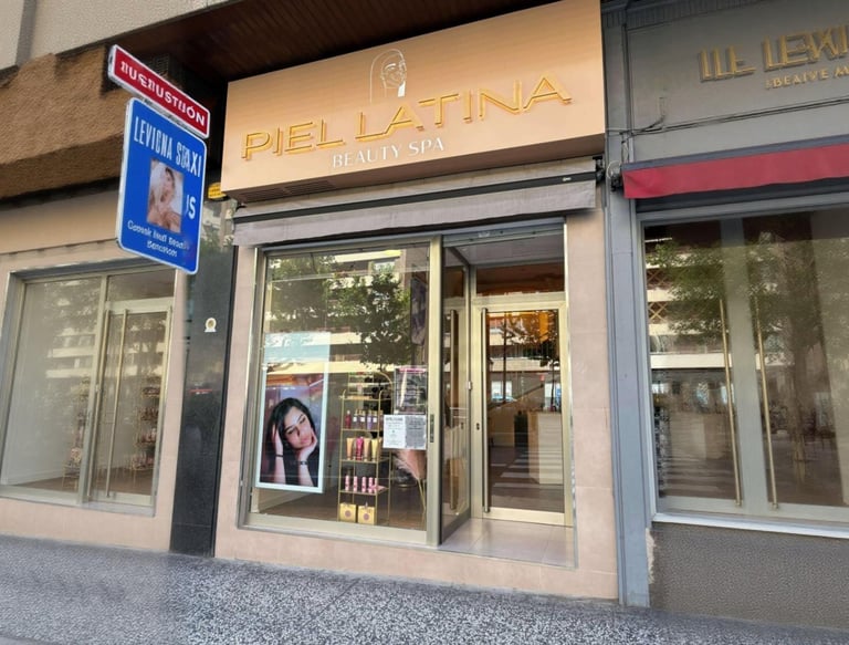 Tratamiento estetico y de cuidado femenino zaragoza