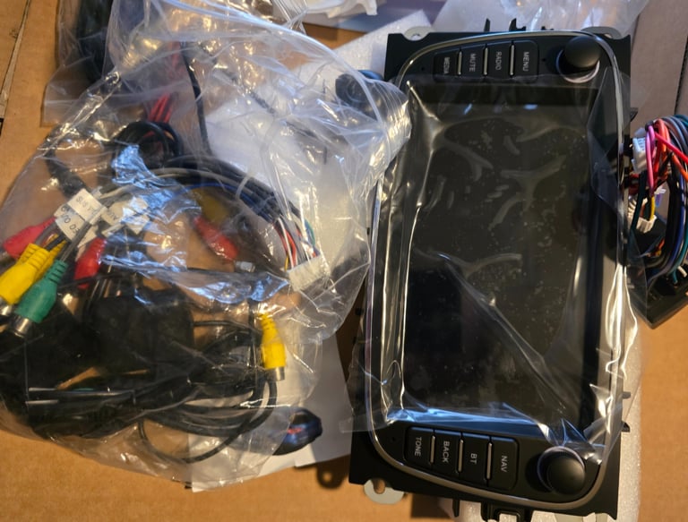 automobilio multimedijos sistema