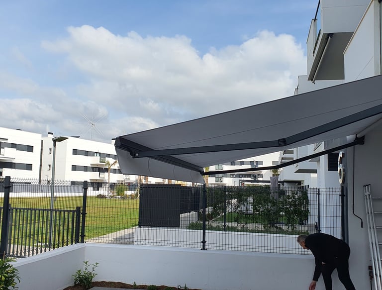 venta e instalación de toldos con fabricación propia