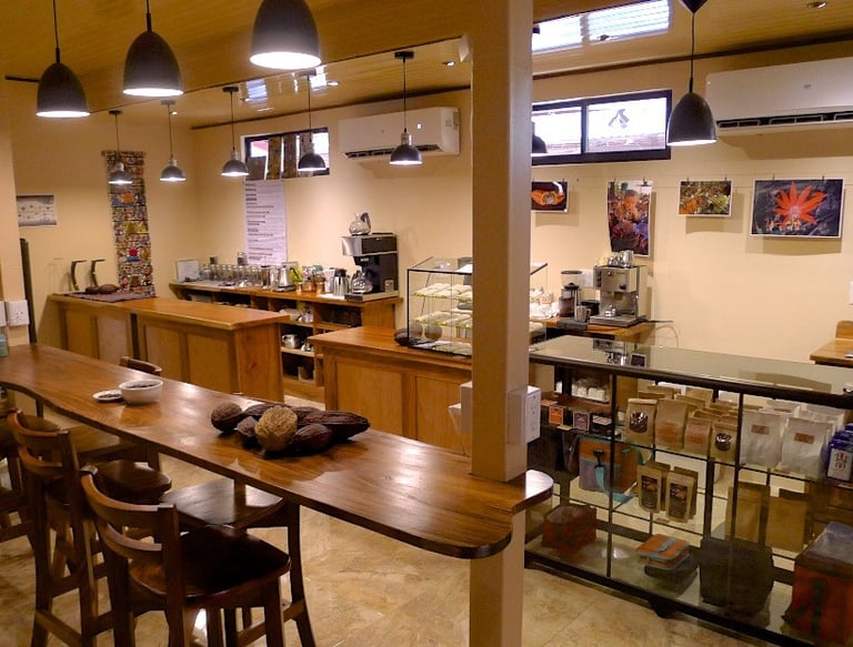 Reina's cafe and tasting rooms welcomes visitors