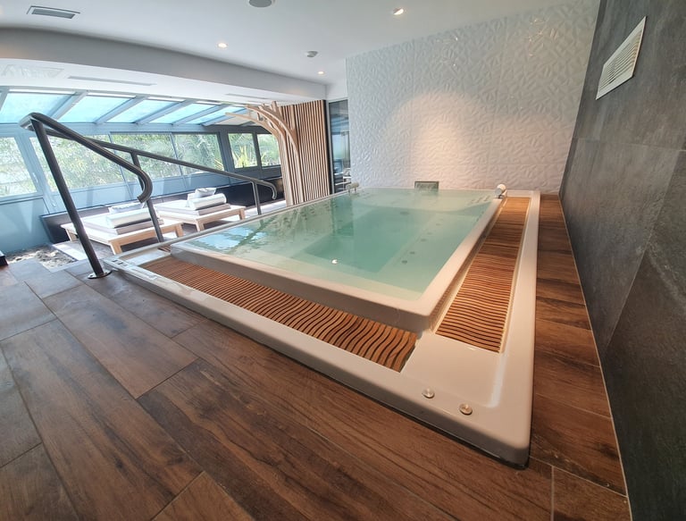 spa à débordement professionnel