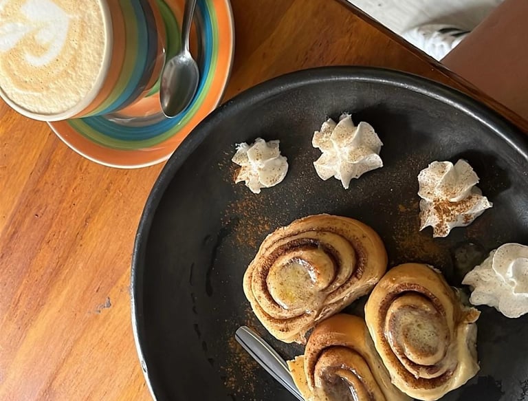 rollos de canela,cafe je&ma, circasia quindio