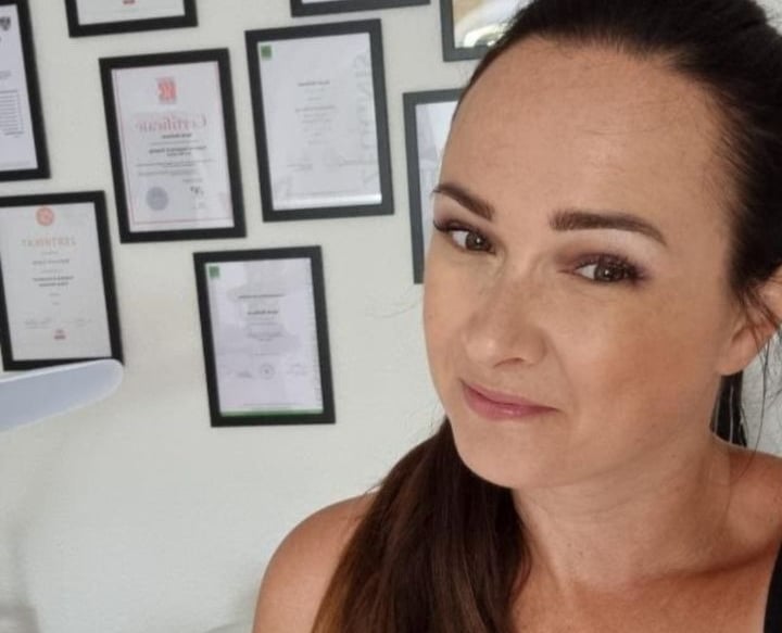 verpfuschtes Permanent Make-up Korrektur Powder Brows Microblading Eyeliner Linz Wels Steyr Enns