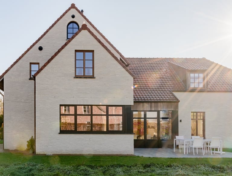 Absoluut Glazenwasser Assen heeft mijn ramen weer streeploos gewassen.