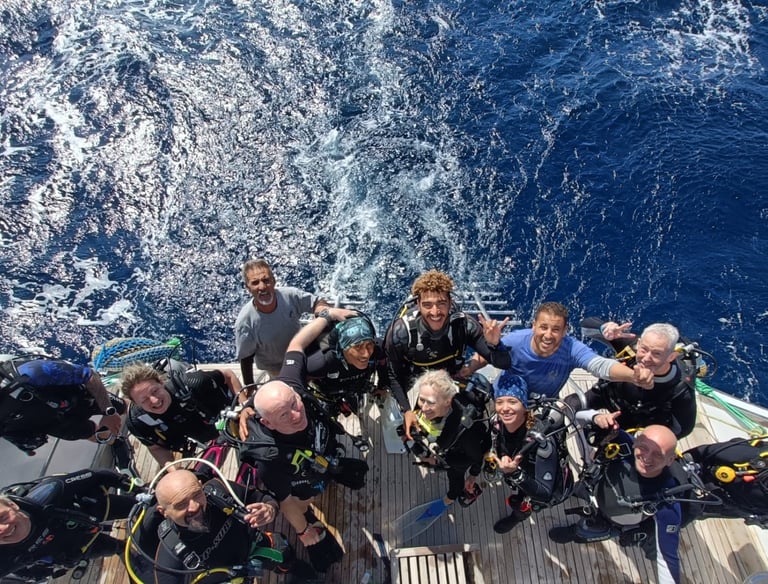 daily dives on boat