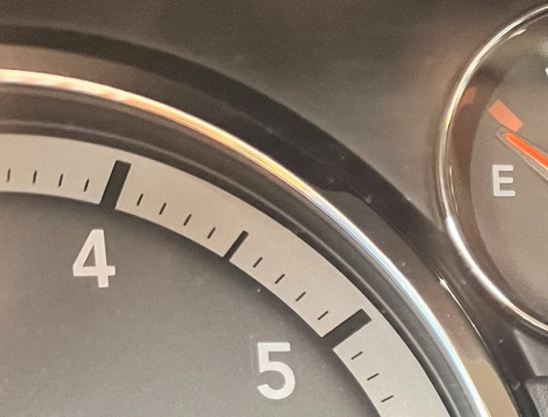 Gauge Cluster with key in ignition displaying on screen