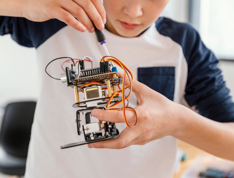 👩💻 ¿Te gustaría que tu hijo aprenda robótica y tecnología desde pequeño?