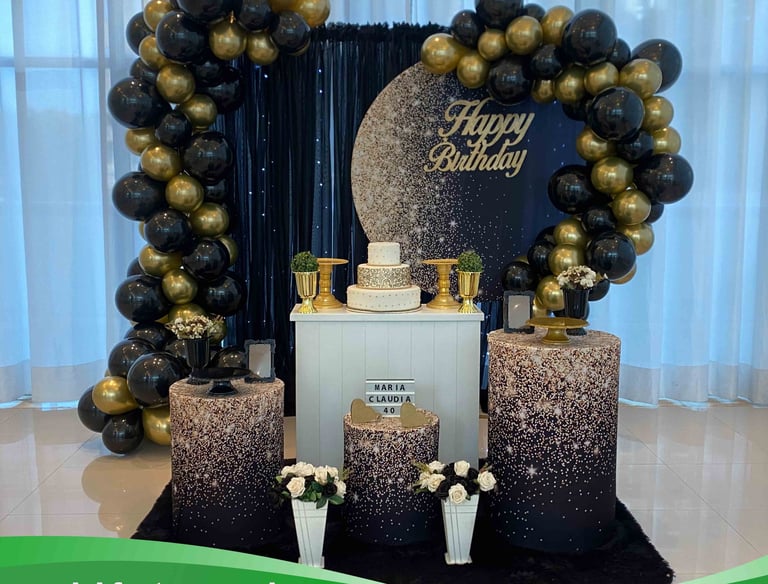 ecoração adulta tema Preto e Dourado elegante e sofisticada, com brilho e detalhes luxuosos