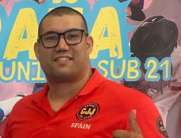 Escuela de Luchadores representante de la Delegación Valencia de la Federación Española de CJJ