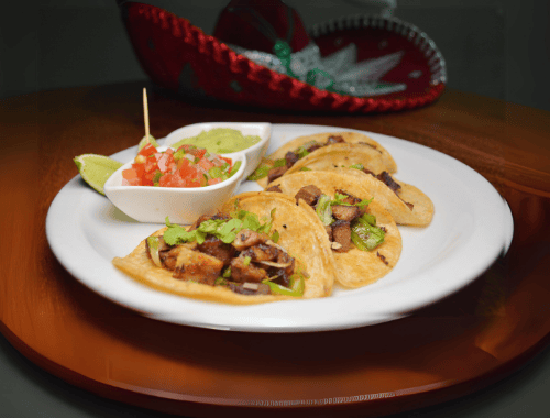 Servicio a domicilio en Restaurante Yeya, entrega de comida en El Tránsito, restaurante con delivery