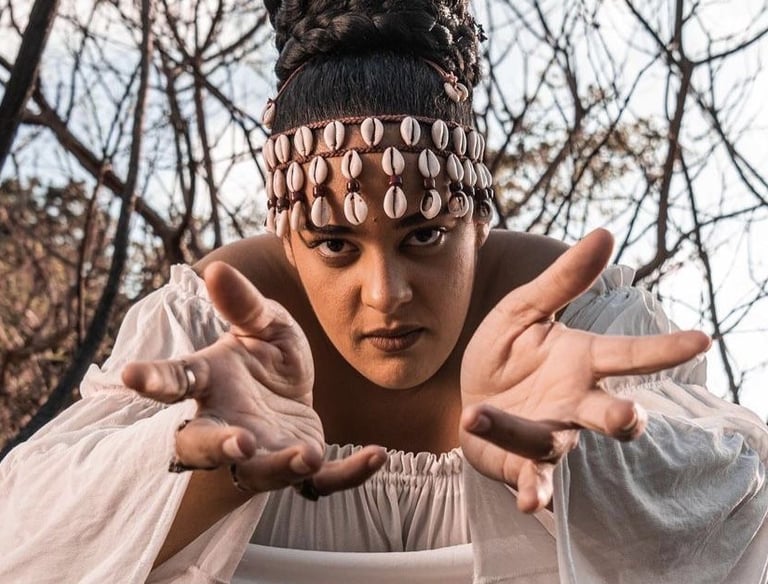 Aquenda Álbum Visual Luna Vitrolira