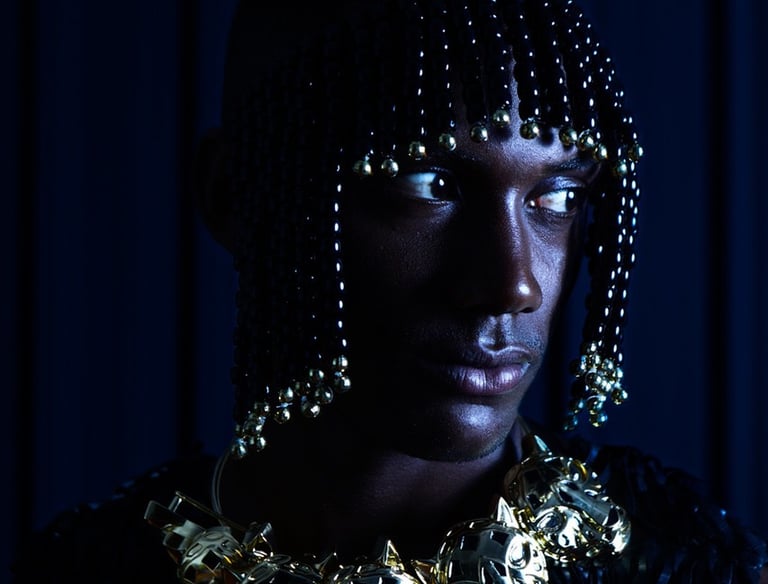 Editorial de Moda O Pente 