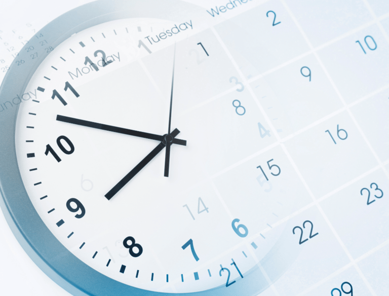 Imagen de un reloj y de un calendario, de una forma fusionada.