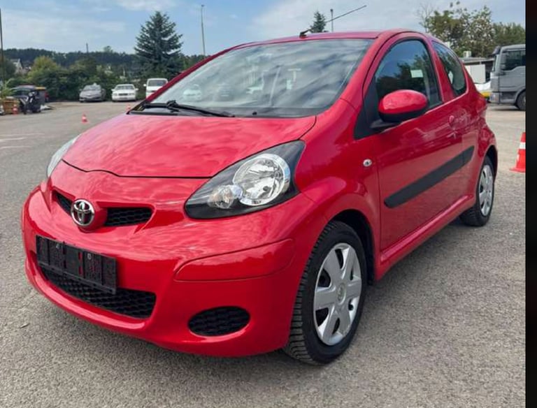 toyota aygo rent cheap, low cost efficient