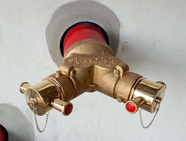 ท่อนํ้าดับเพลิง