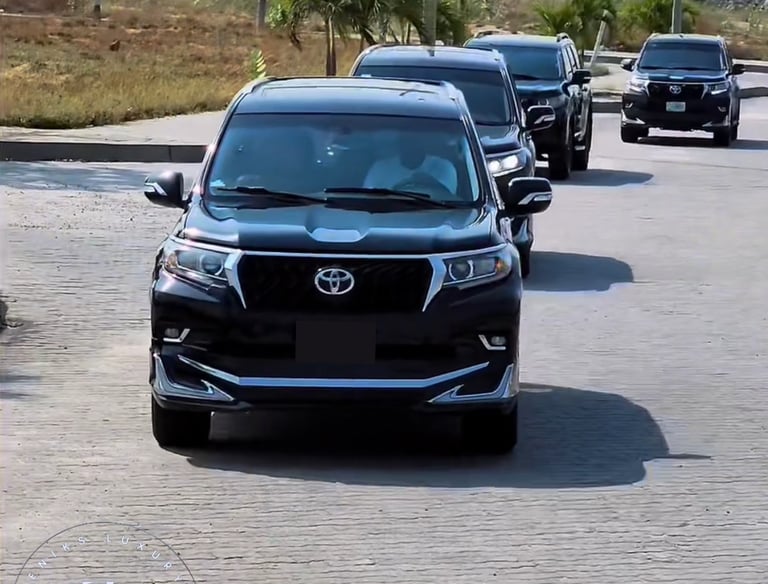 land cruiser prado motorcade by Zeniks Luxury Group