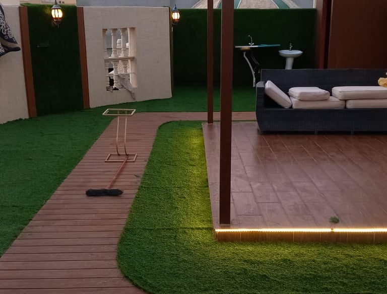 أجود أنواع العشب الصناعي بالرياض